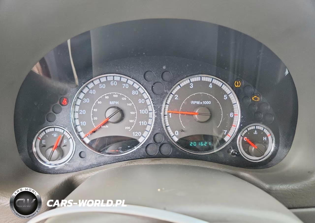 2005 Jeep Liberty Limited VIN:1J4GL58K85W722579 - 9