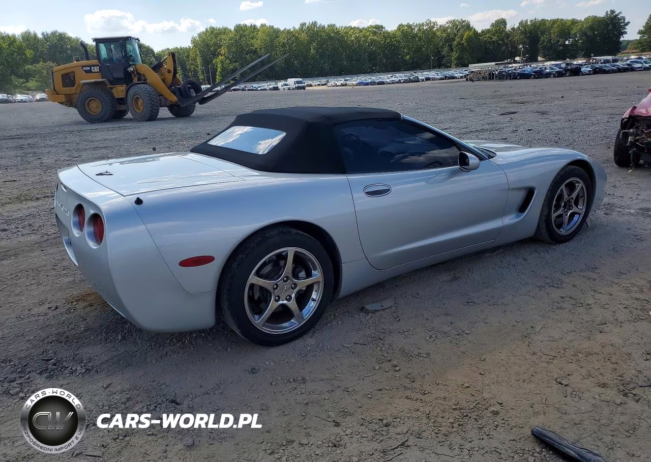 2000 Chevrolet Corvette VIN:1G1YY32G6Y5102918 - 3