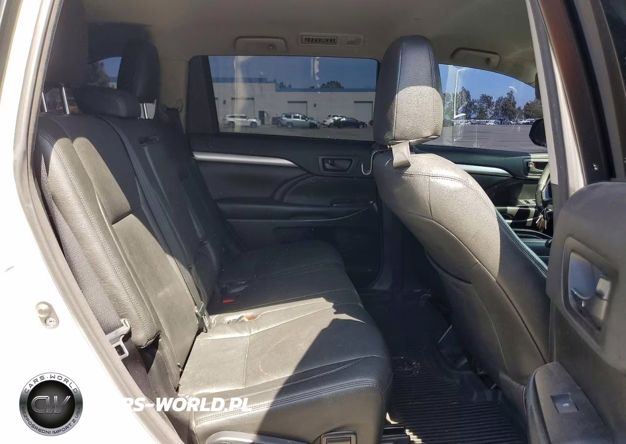 2017 Toyota Highlander Le VIN:5TDZARFH8HS030121 - 11