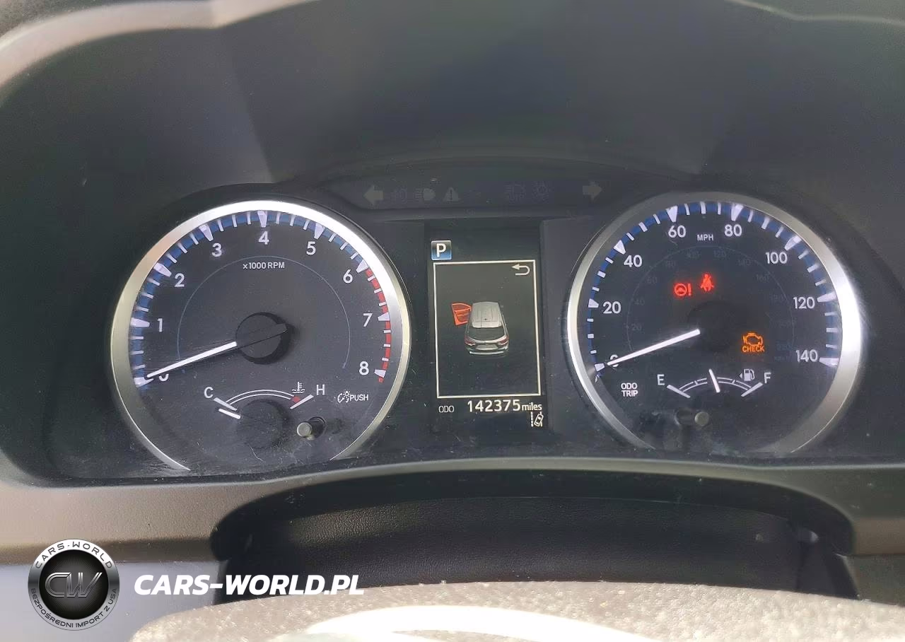 2017 Toyota Highlander Le VIN:5TDZARFH8HS030121 - 9
