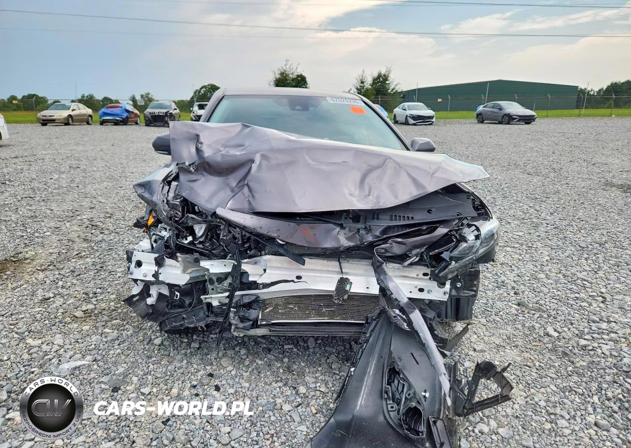 2024 Toyota Camry Se VIN:4T1G11AK6RU260695 - 5