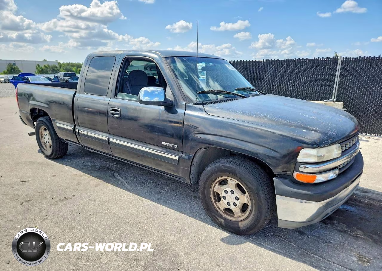 2002 Chevrolet Silverado C1500 VIN:2GCEC19V821216624 - 4