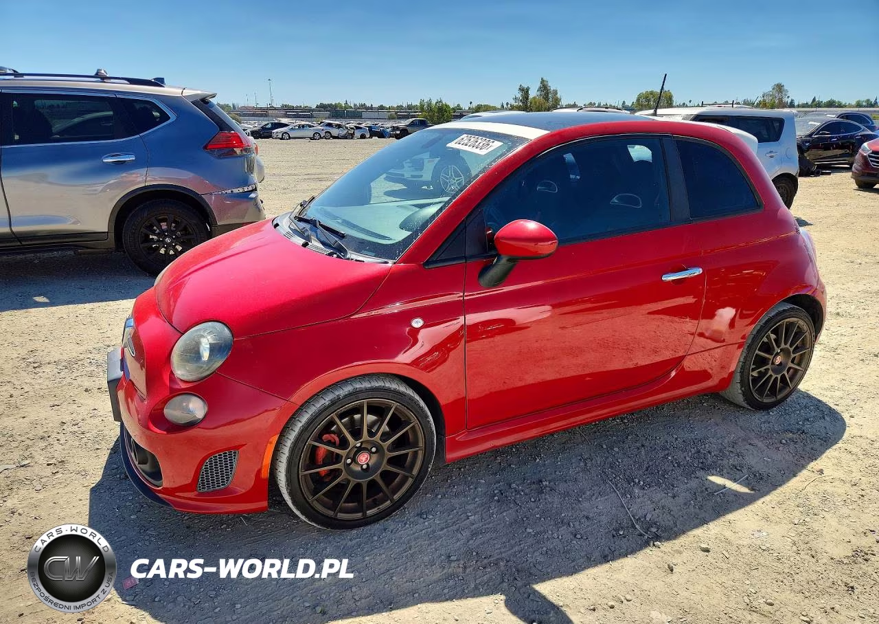 2016 Fiat 500 Abarth – zdjęcie 1 z 12