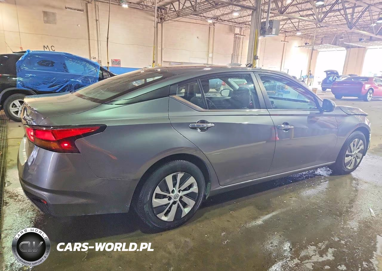 2023 Nissan Altima S VIN:1N4BL4BV0PN376975 - 3