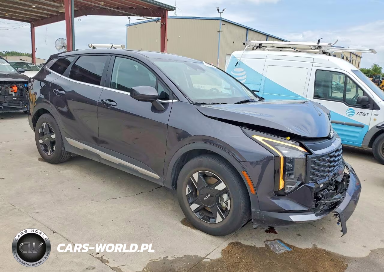 2026 Kia Sportage Lx VIN:5XYK23DF5TG399652 - 4