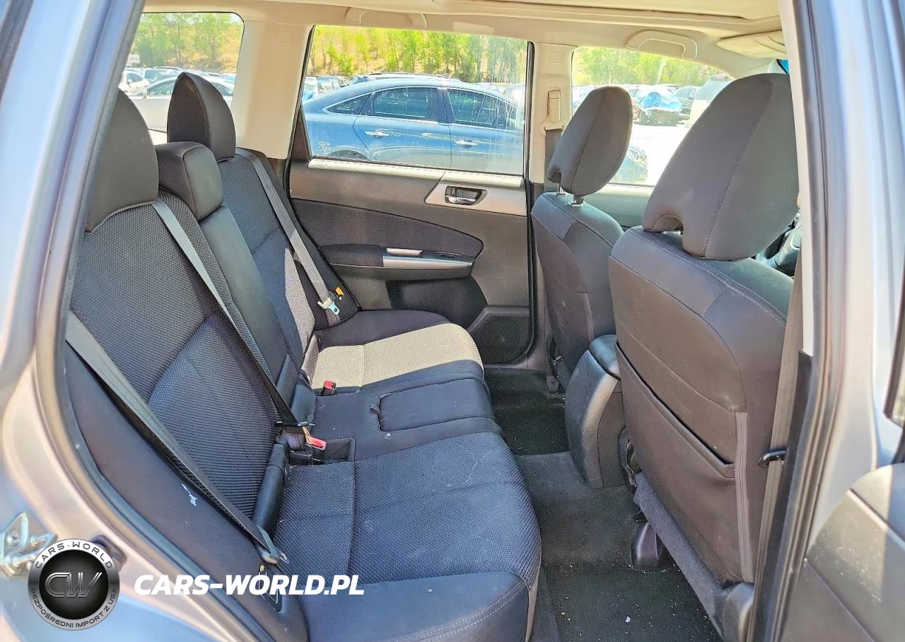 2013 Subaru Forester 2.5X Premium VIN:JF2SHADC3DH439942 - 11