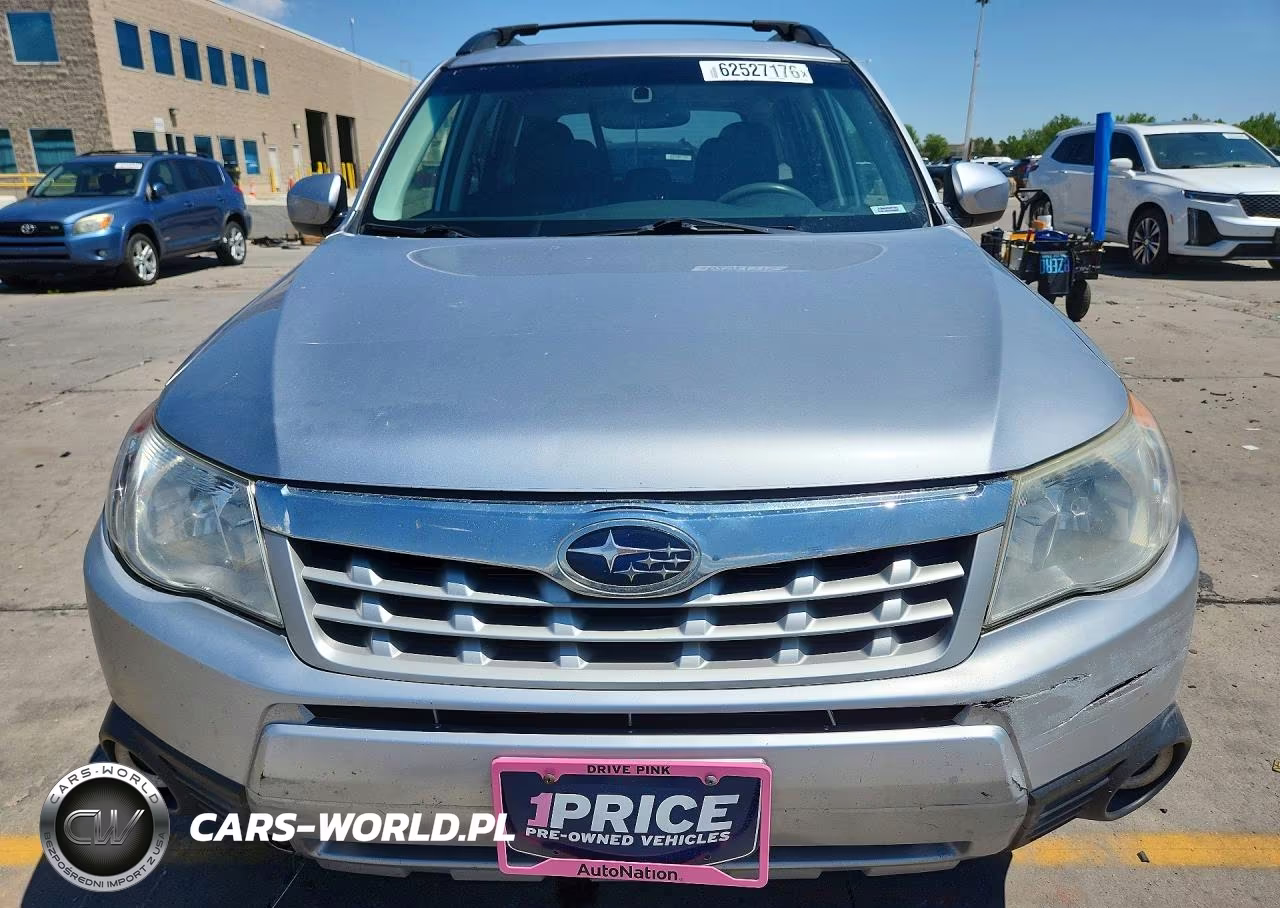 2013 Subaru Forester 2.5X Premium VIN:JF2SHADC3DH439942 - 5