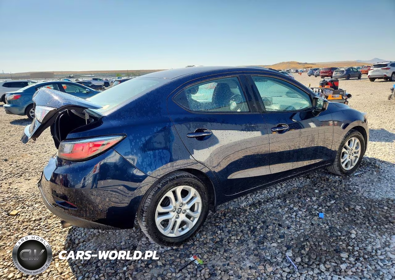 2017 Toyota Yaris Ia Base VIN:3MYDLBYV1HY172447 - 3