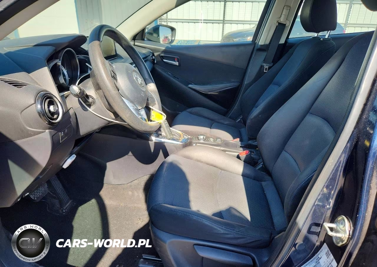 2017 Toyota Yaris Ia Base VIN:3MYDLBYV1HY172447 - 7