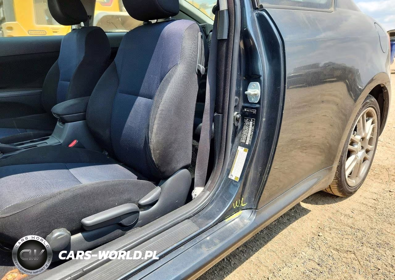 2007 Scion Tc Base VIN:JTKDE177970173417 - 13