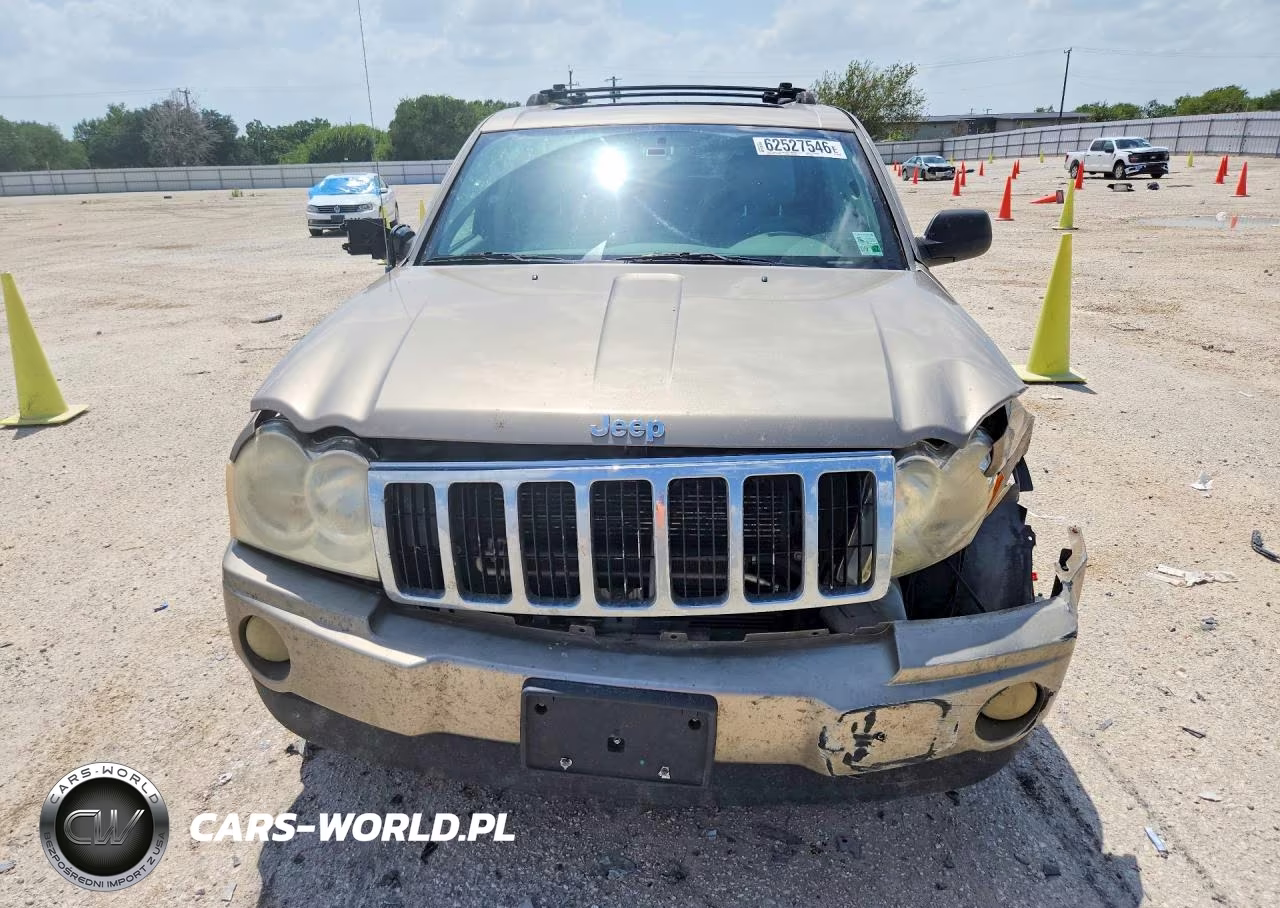 2005 Jeep Grand Cherokee Limited VIN:1J4HS58N05C570882 - 5
