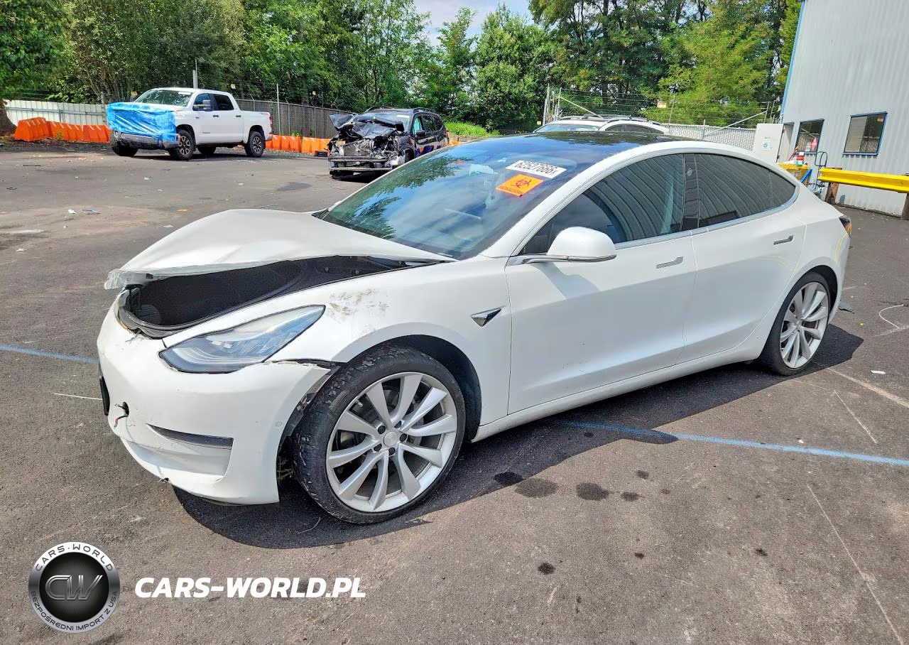 2020 Tesla Model 3