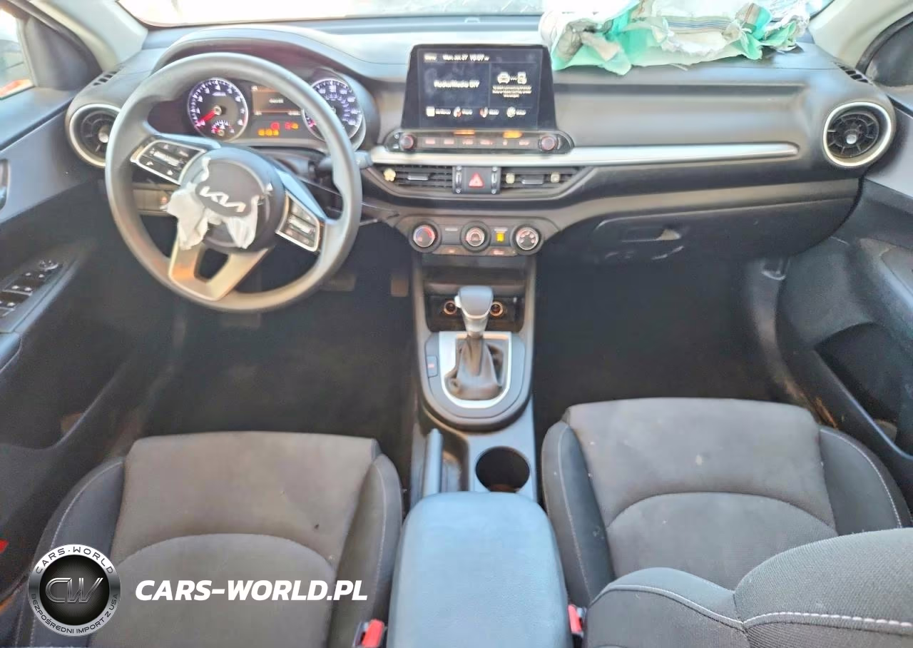 2022 Kia Forte Lxs VIN:3KPF24ADXNE425513 - 8