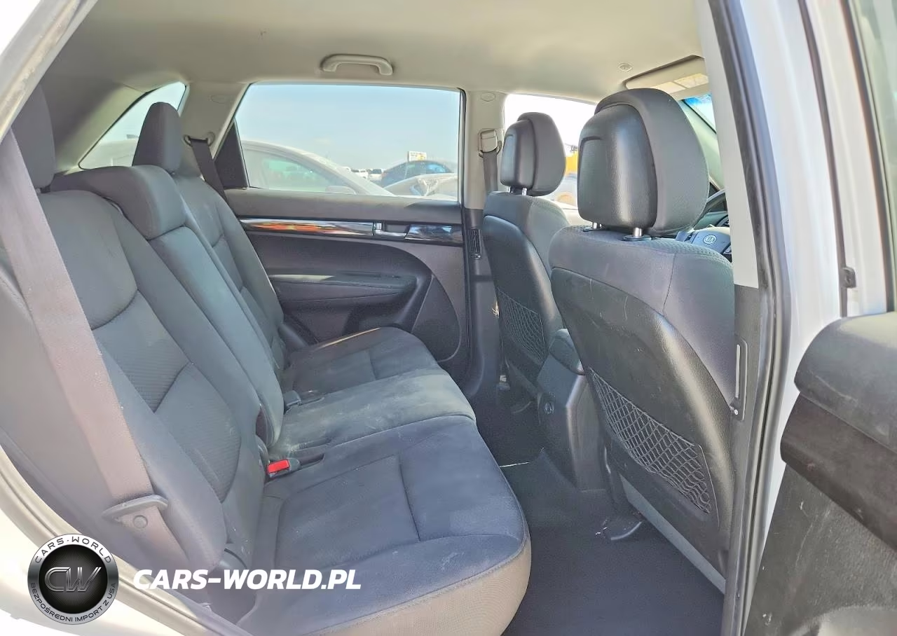 2011 Kia Sorento Lx VIN:5XYKT4A11BG125455 - 11