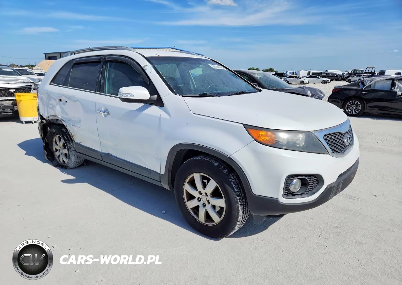 2011 Kia Sorento Lx VIN:5XYKT4A11BG125455 - 4