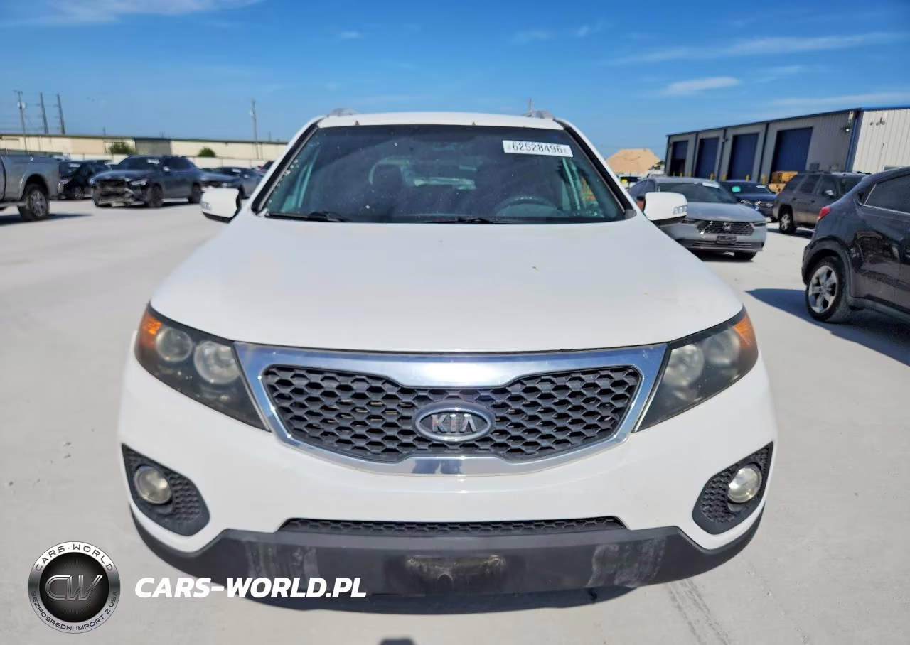 2011 Kia Sorento Lx VIN:5XYKT4A11BG125455 - 5