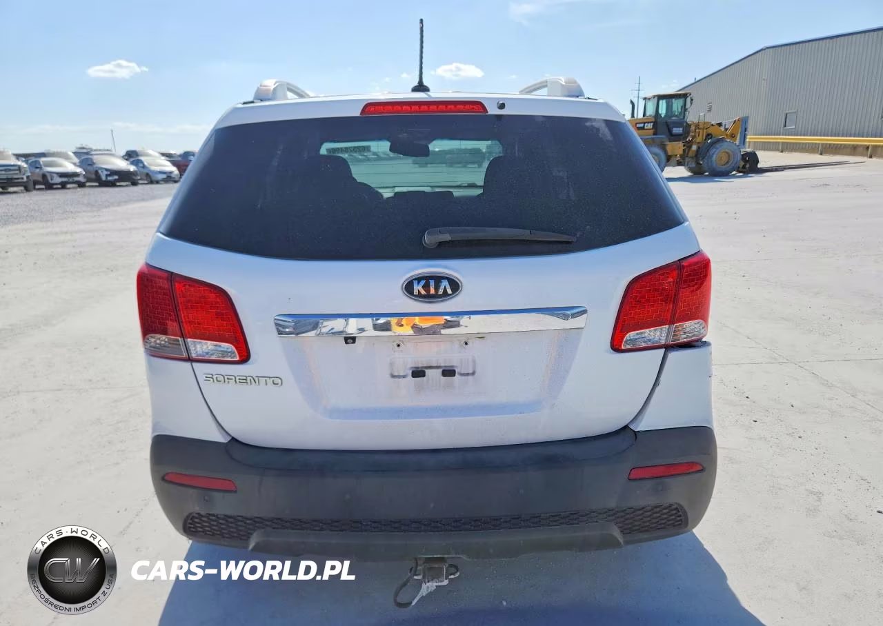 2011 Kia Sorento Lx VIN:5XYKT4A11BG125455 - 6