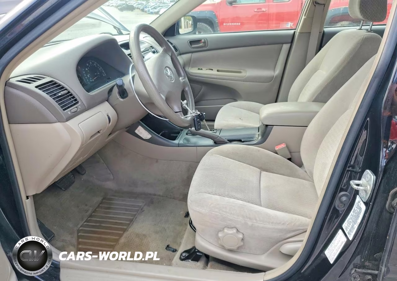2002 Toyota Camry Le VIN:4T1BE32K22U633360 - 7