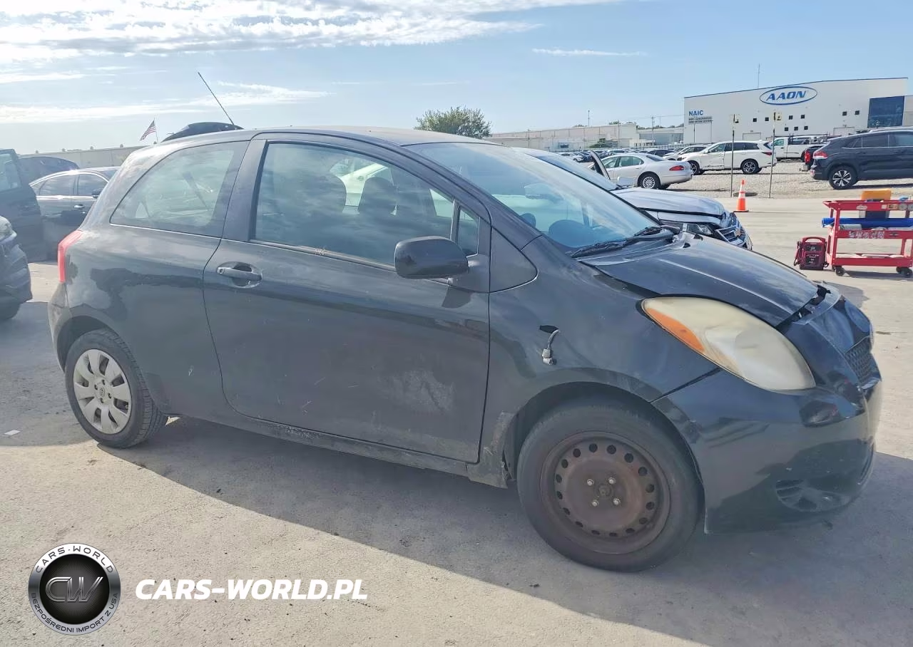 2008 Toyota Yaris Base VIN:JTDJT923085220616 - 4
