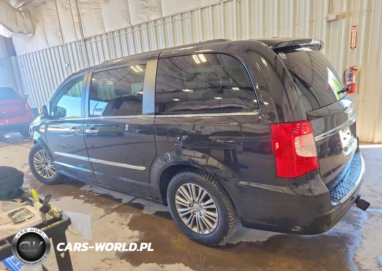 2014 Chrysler Town & Country Touring L VIN:2C4RC1CG9ER373242 - 2
