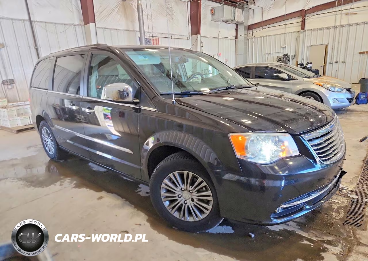2014 Chrysler Town & Country Touring L VIN:2C4RC1CG9ER373242 - 4