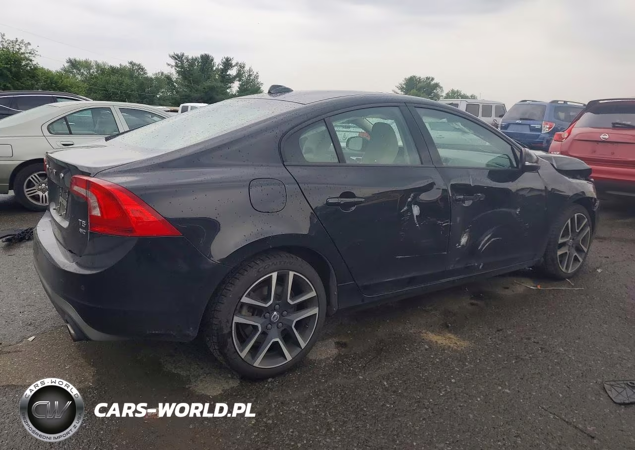 2017 Volvo S60 Dynamic VIN:YV140MTLXH2437089 - 3