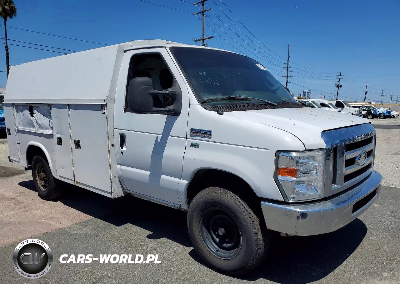 2013 Ford Econoline E350 Super Duty Cutaway Van VIN:1FDWE3FL8DDB27068 - 4