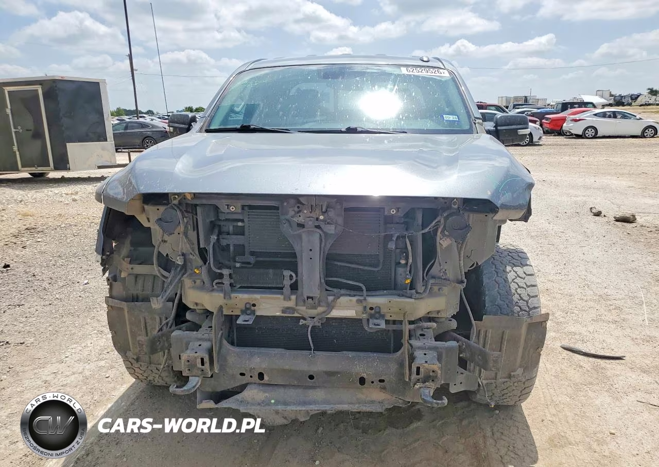 2018 Nissan Titan Sv VIN:1N6AA1E56JN544211 - 5