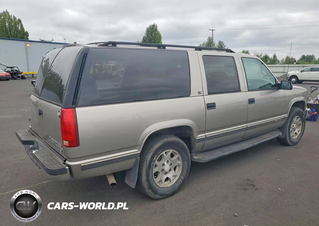 1999 Chevrolet Suburban K1500 VIN:3GNFK16R0XG113041 - 3