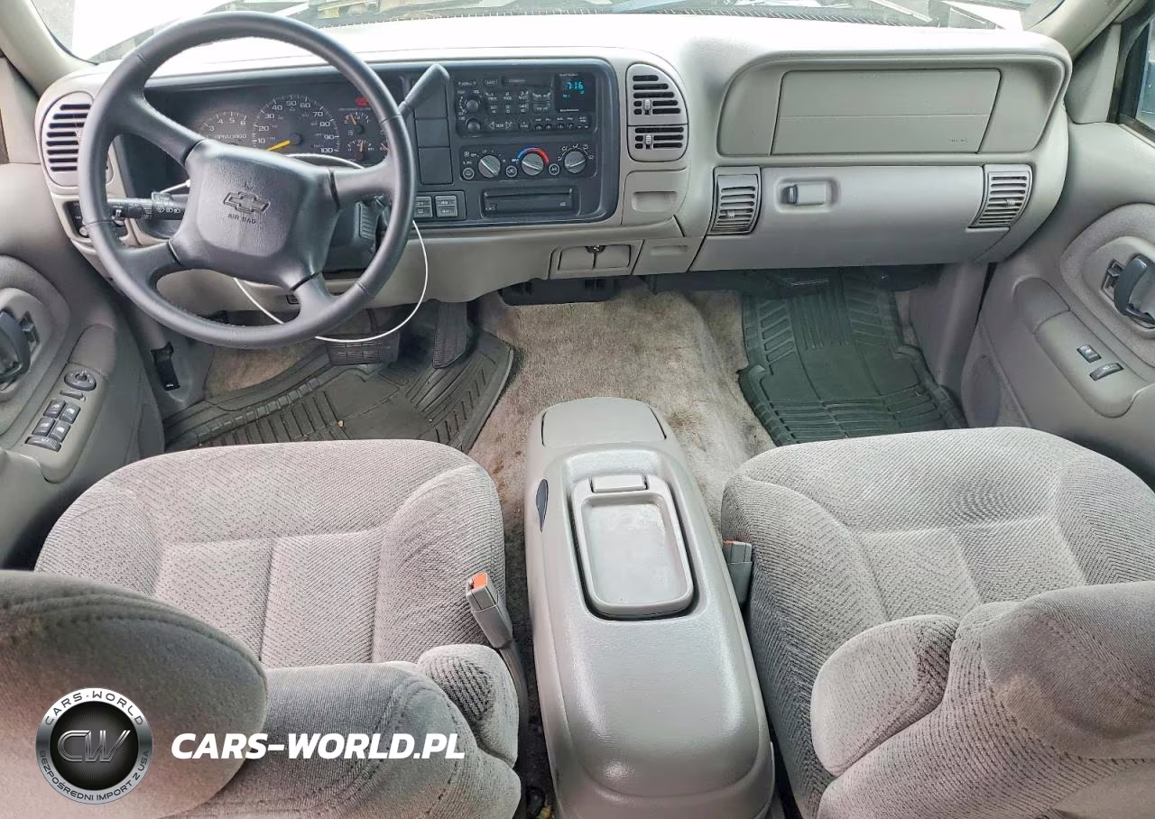 1999 Chevrolet Suburban K1500 VIN:3GNFK16R0XG113041 - 8