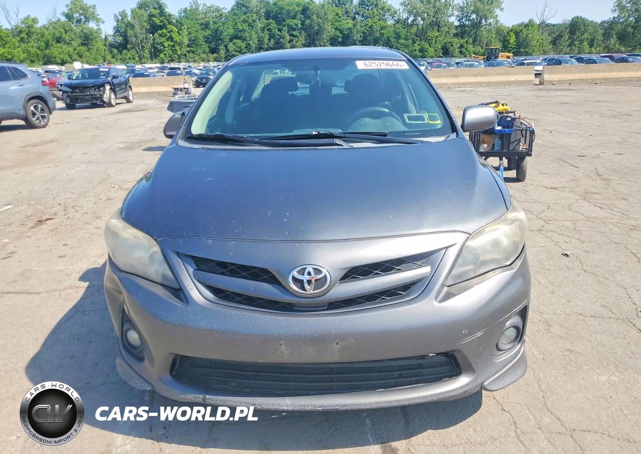 2011 Toyota Corolla S VIN:2T1BU4EE1BC630837 - 5