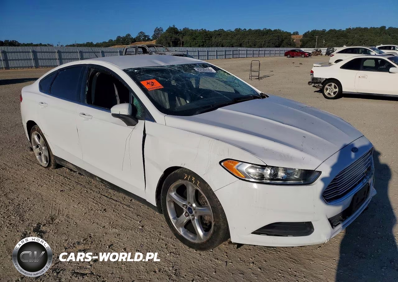 2014 Ford Fusion S VIN:3FA6P0G79ER393485 - 4