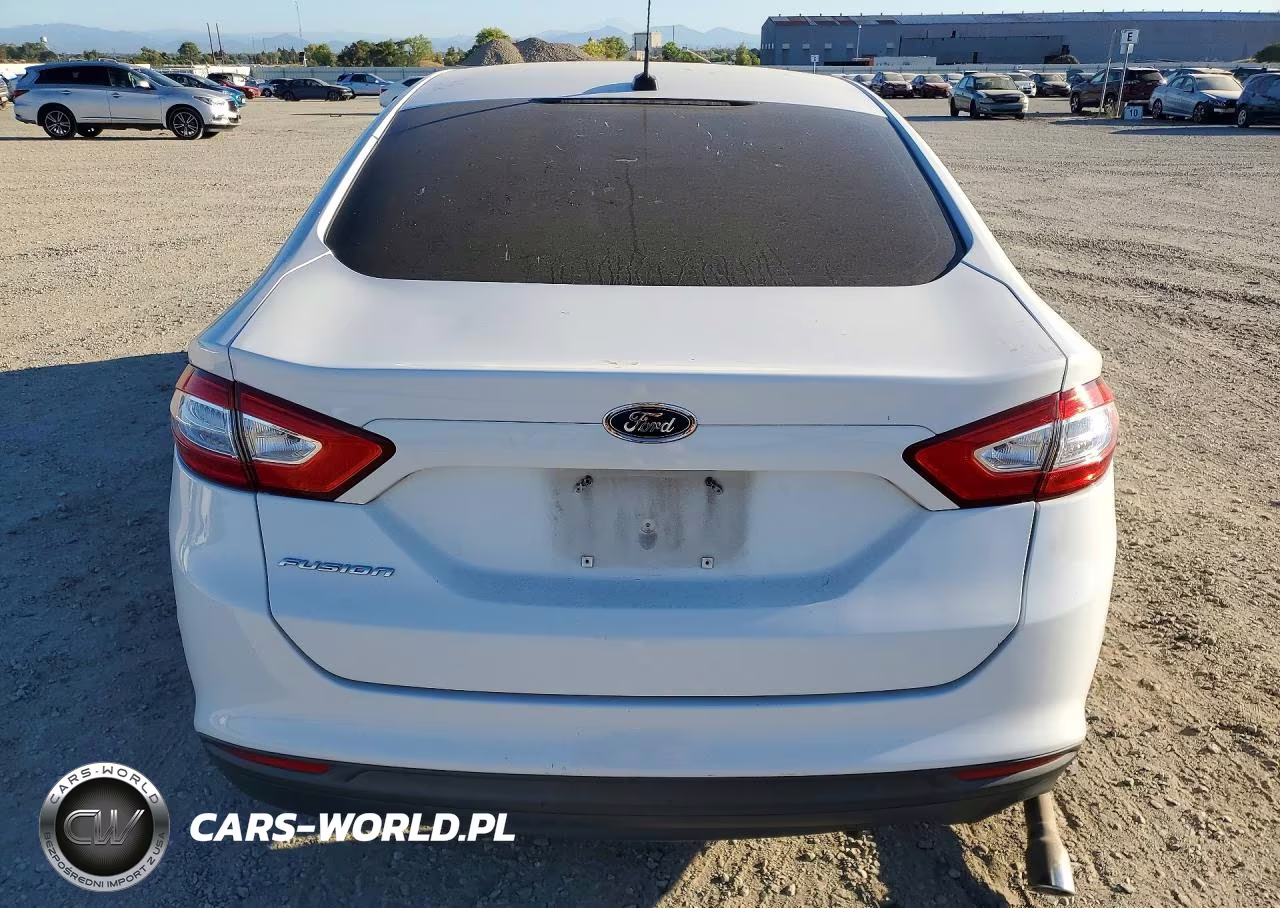 2014 Ford Fusion S VIN:3FA6P0G79ER393485 - 6