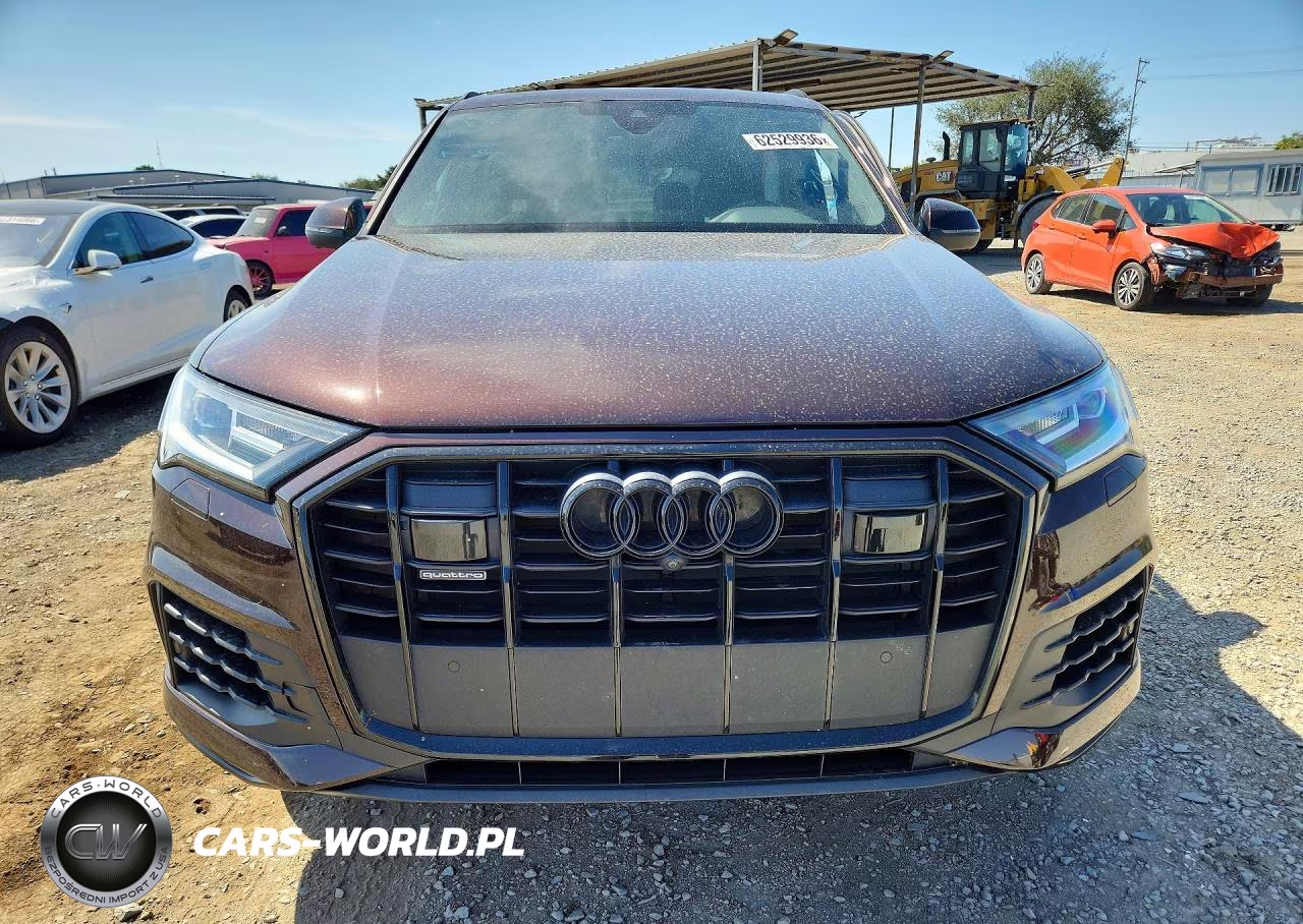 2022 Audi Q7 Premium Plus VIN:WA1LXBF70ND018419 - 5