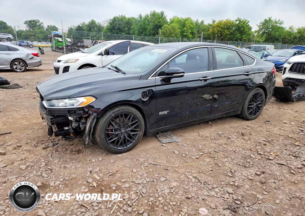 2016 Ford Fusion Titanium Phev – zdjęcie 1 z 13