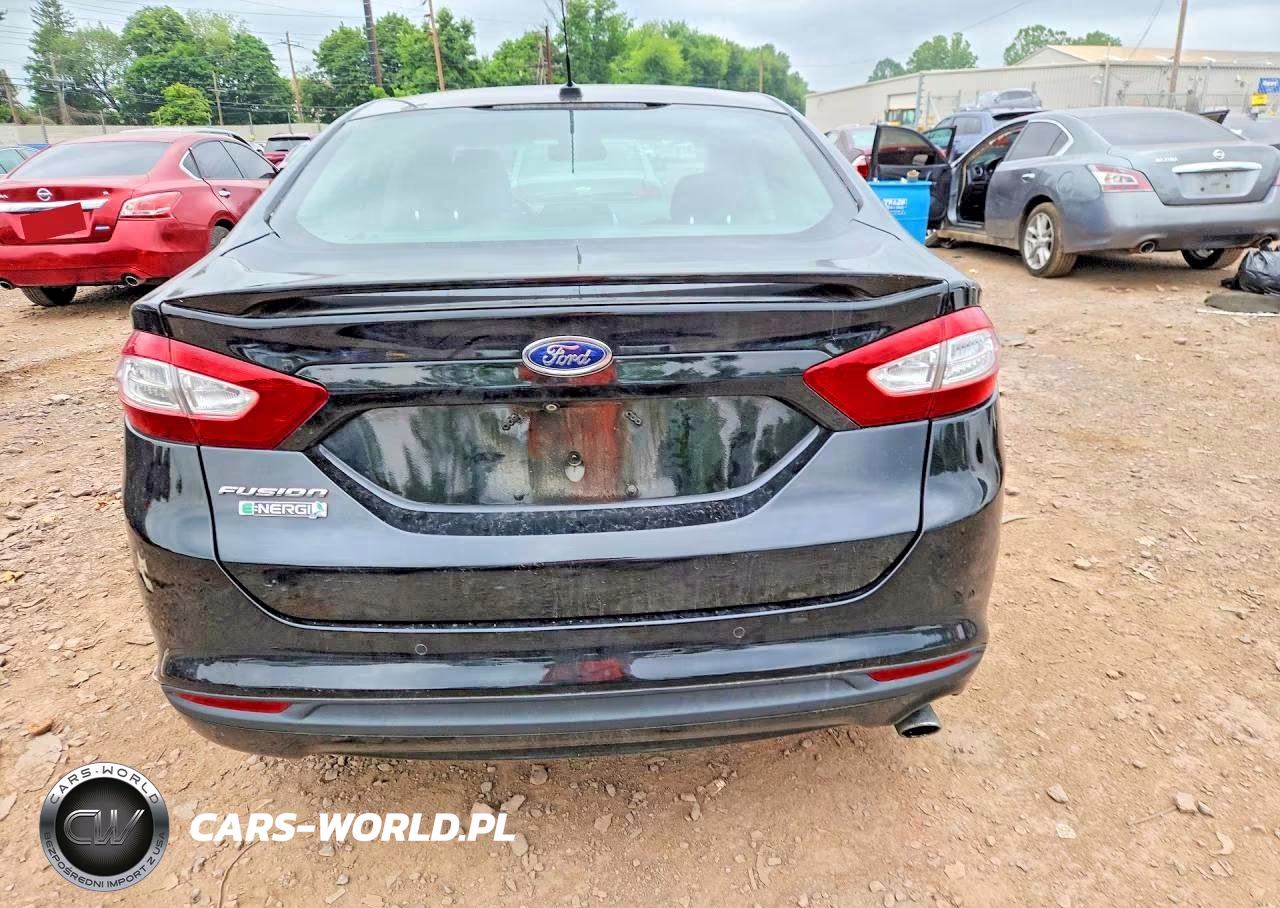 2016 Ford Fusion Titanium Phev VIN:3FA6P0SU6GR363263 - 6