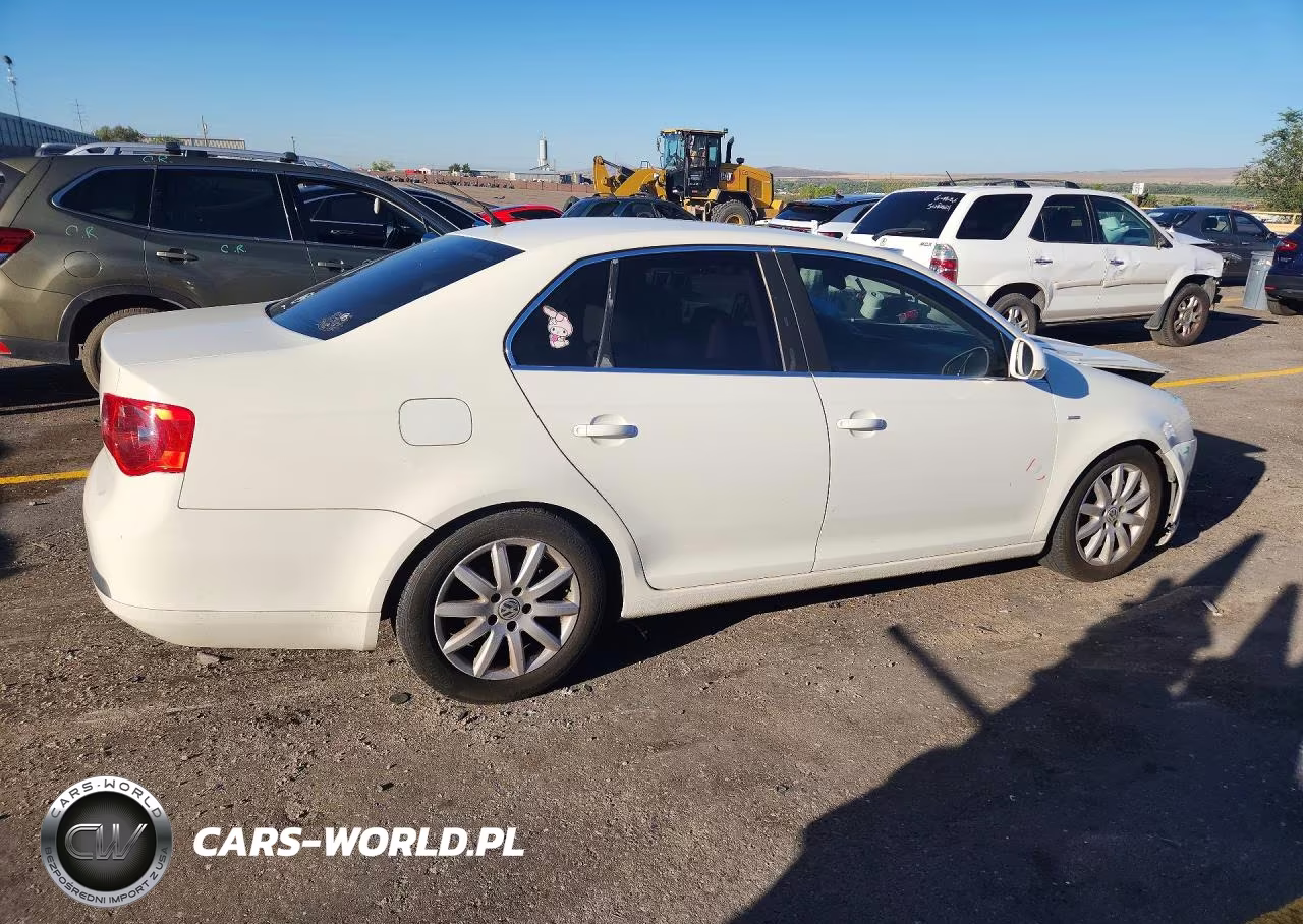 2007 Volkswagen Jetta Wolfsburg VIN:3VWEF71K47M160979 - 3
