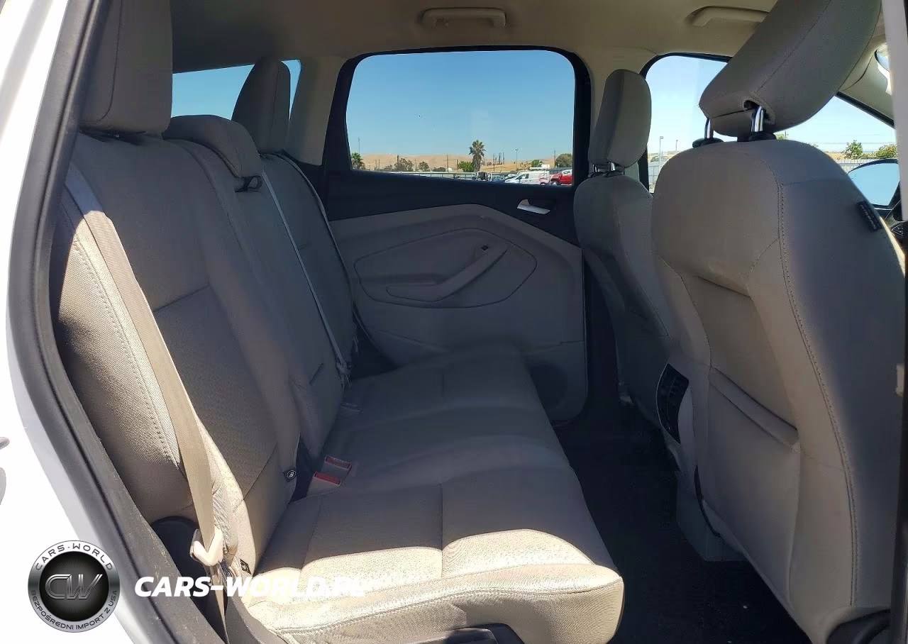 2018 Ford Escape Se VIN:1FMCU0GD6JUD07995 - 10