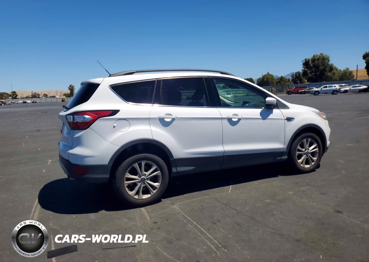 2018 Ford Escape Se VIN:1FMCU0GD6JUD07995 - 3