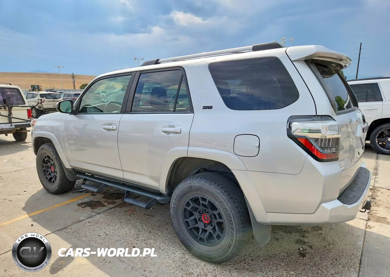 2022 Toyota 4Runner Sr5 VIN:JTEMU5JR7N6042391 - 2