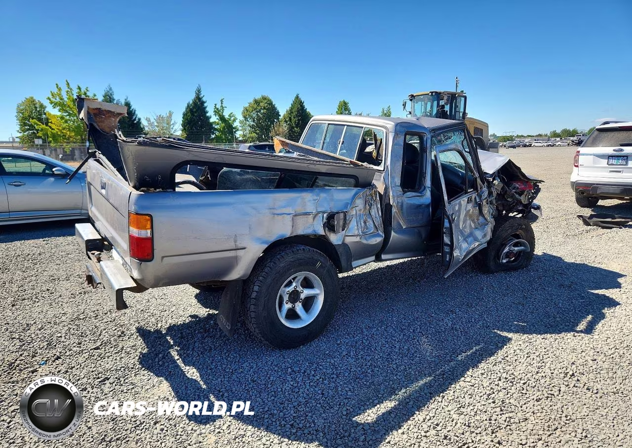 1993 Toyota Pickup Deluxe VIN:JT4RN13P7P6057472 - 3
