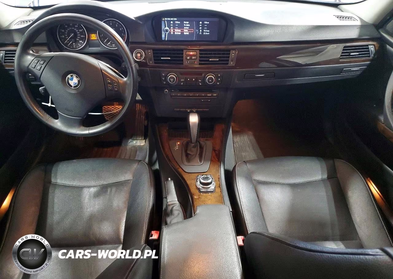 2011 BMW 335 Xi VIN:WBAPL5C57BA920132 - 8