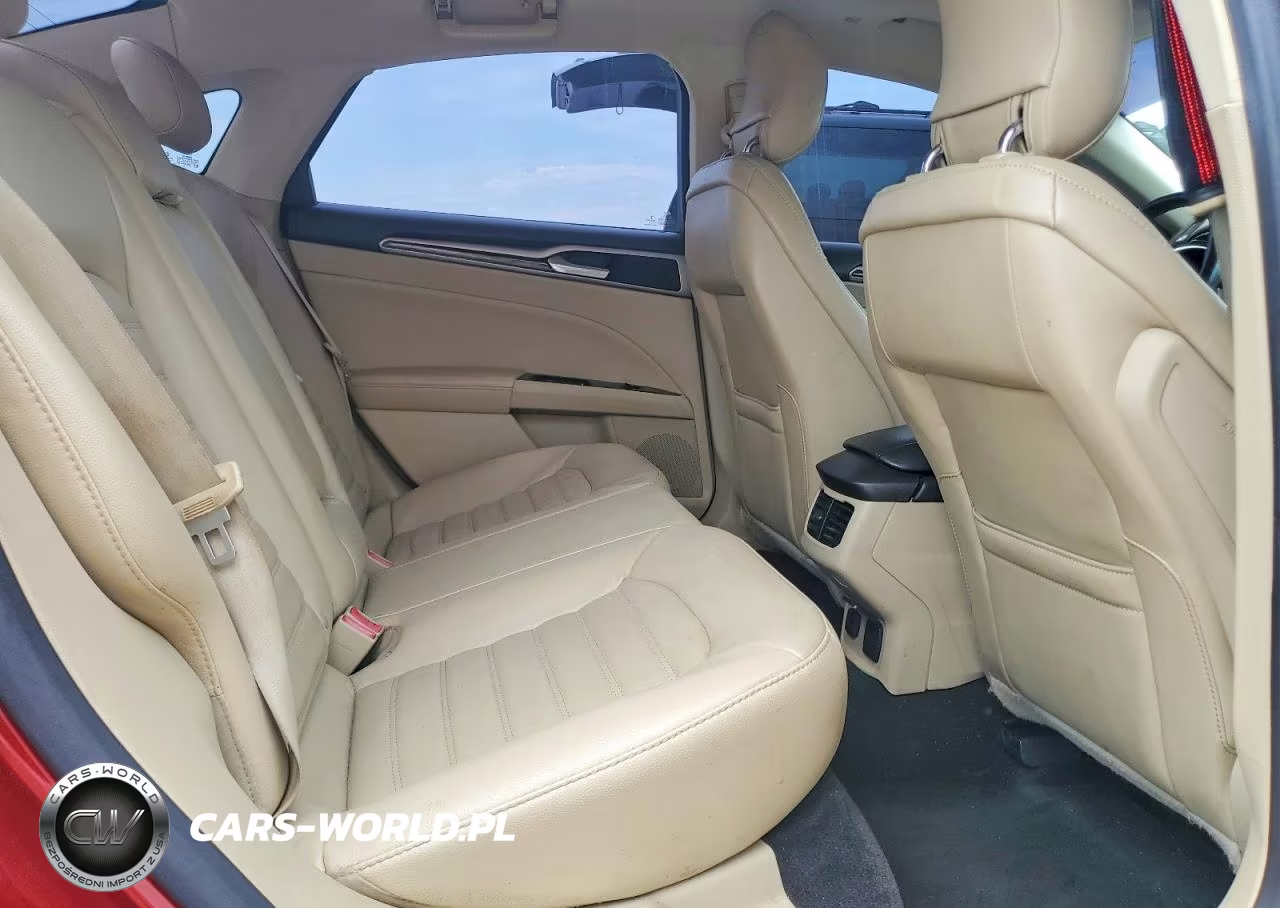 2013 Ford Fusion Se Hybrid VIN:3FA6P0LUXDR232976 - 10