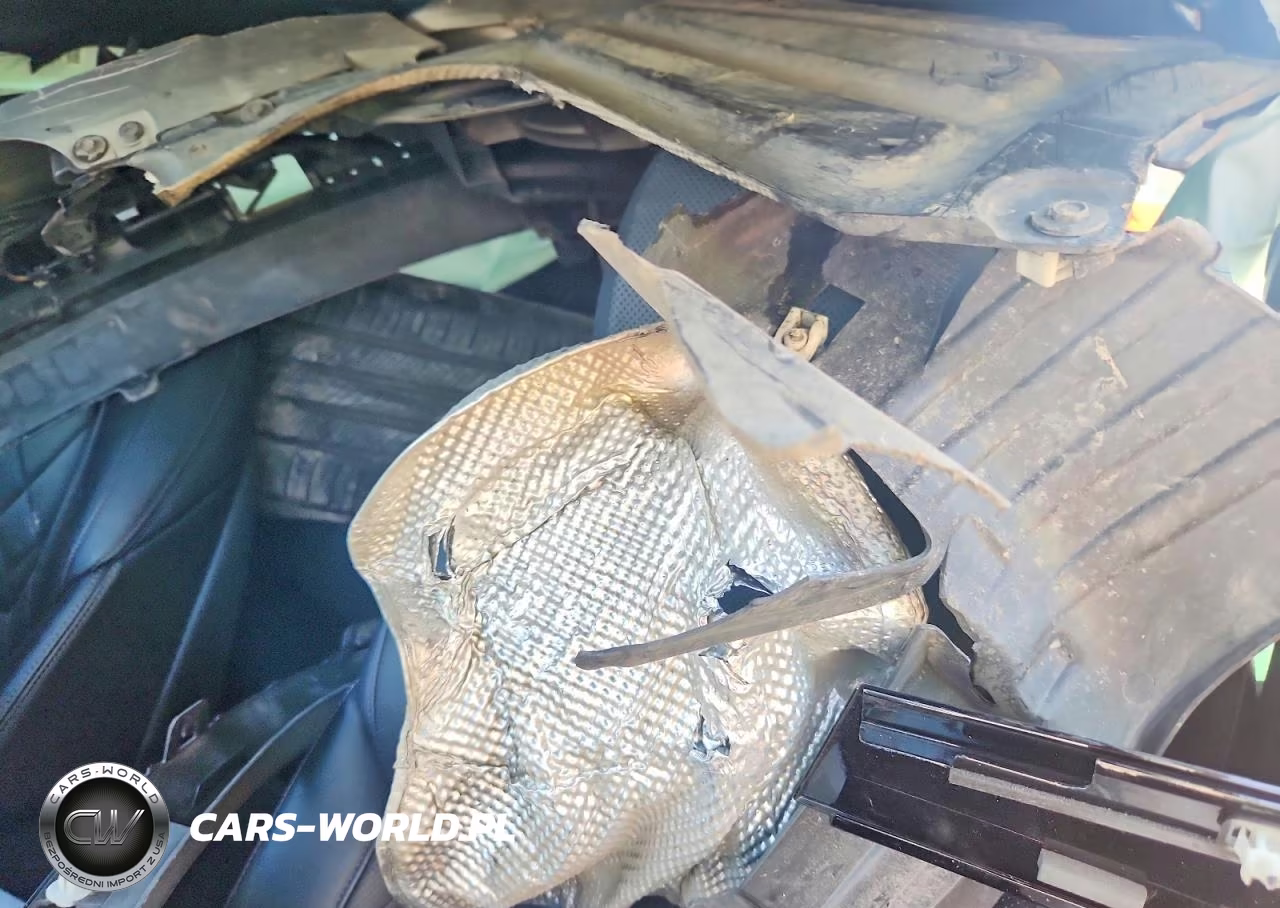 2023 BMW X5 xDrive45E VIN:5UXTA6C08P9P28324 - 10