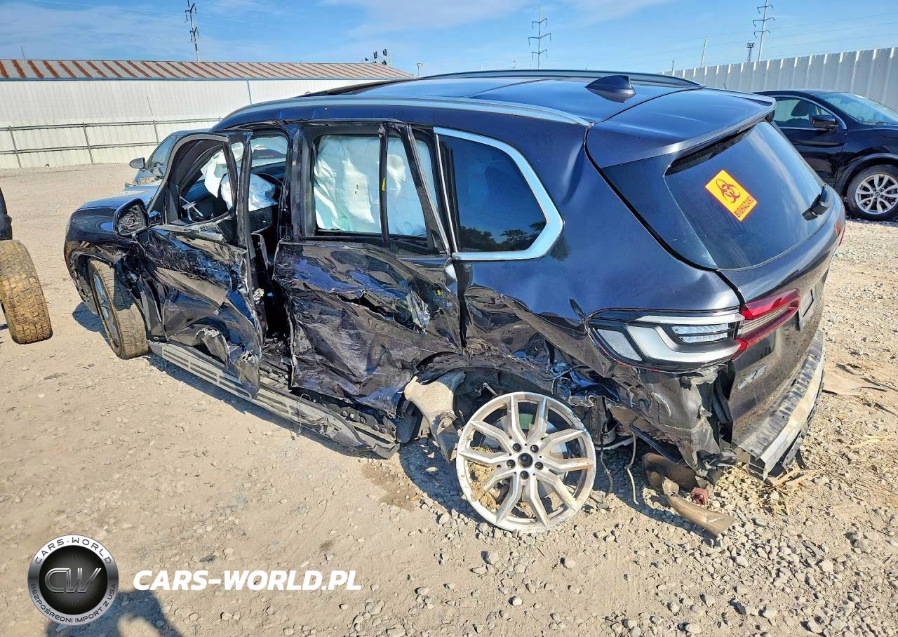 2023 BMW X5 xDrive45E VIN:5UXTA6C08P9P28324 - 2