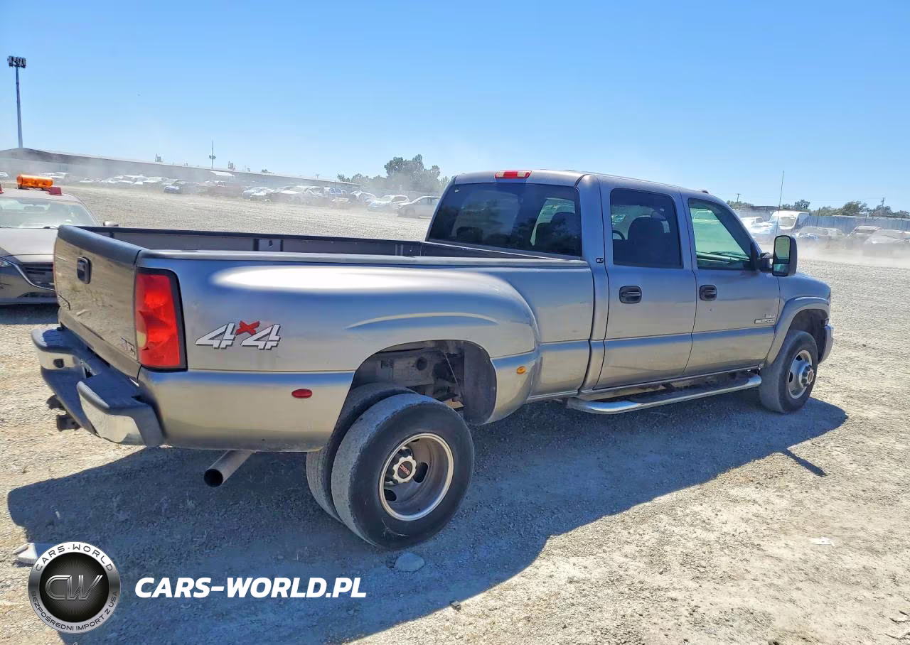 2007 GMC New Sierra K3500 VIN:1GTJK33D27F152092 - 3