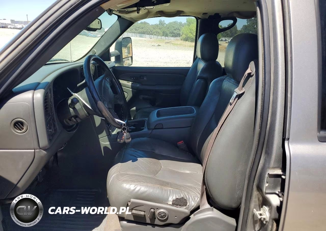 2007 GMC New Sierra K3500 VIN:1GTJK33D27F152092 - 7