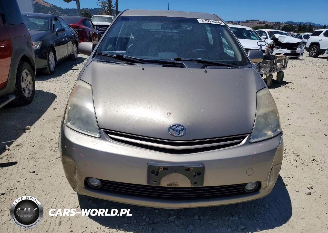 2004 Toyota Prius Base VIN:JTDKB20U040030252 - 5