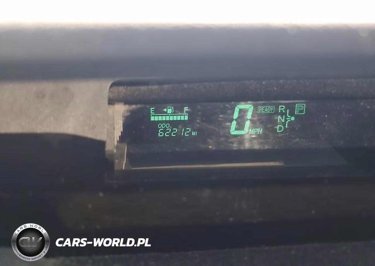 2004 Toyota Prius Base VIN:JTDKB20U040030252 - 9
