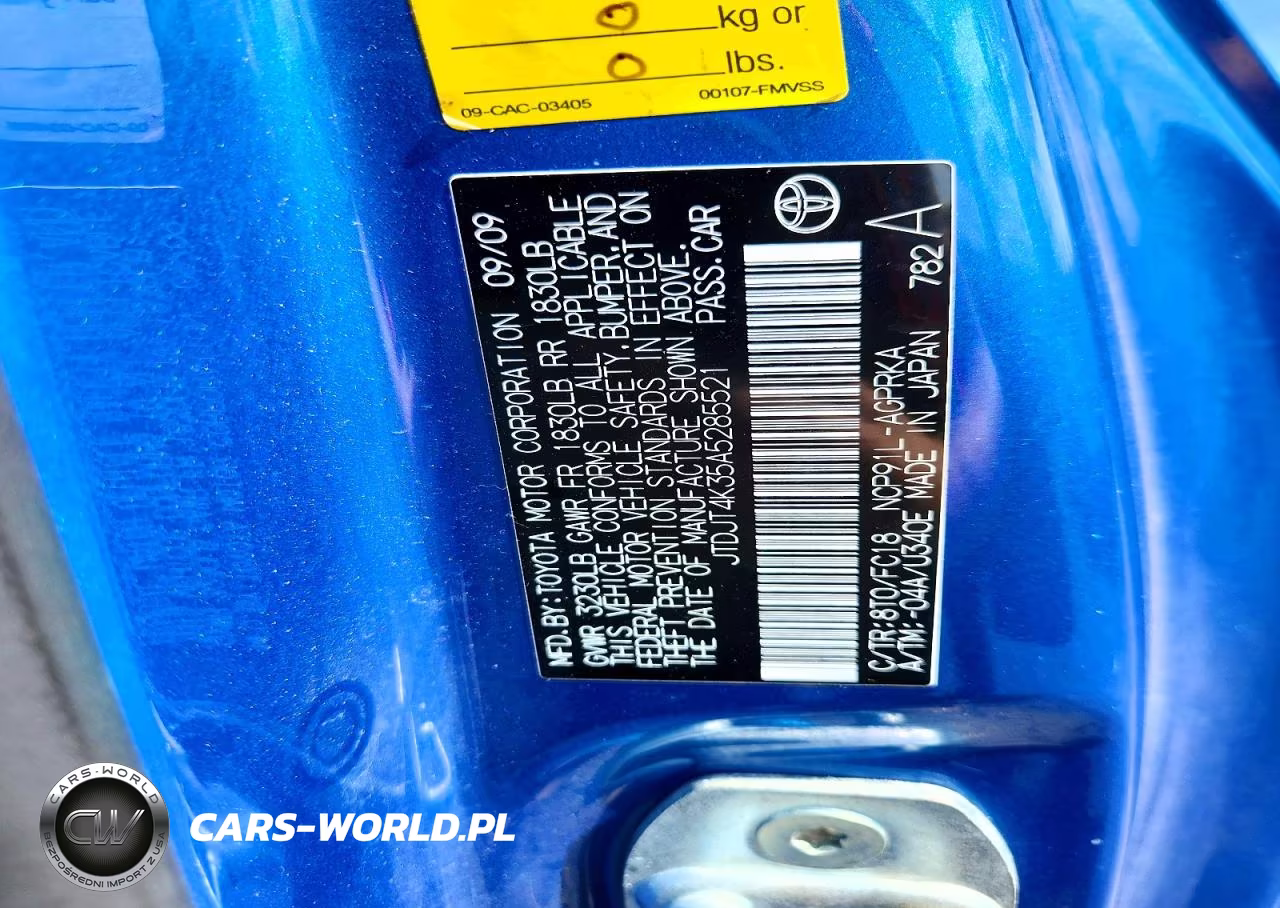 2010 Toyota Yaris Base VIN:JTDJT4K35A5285521 - 12